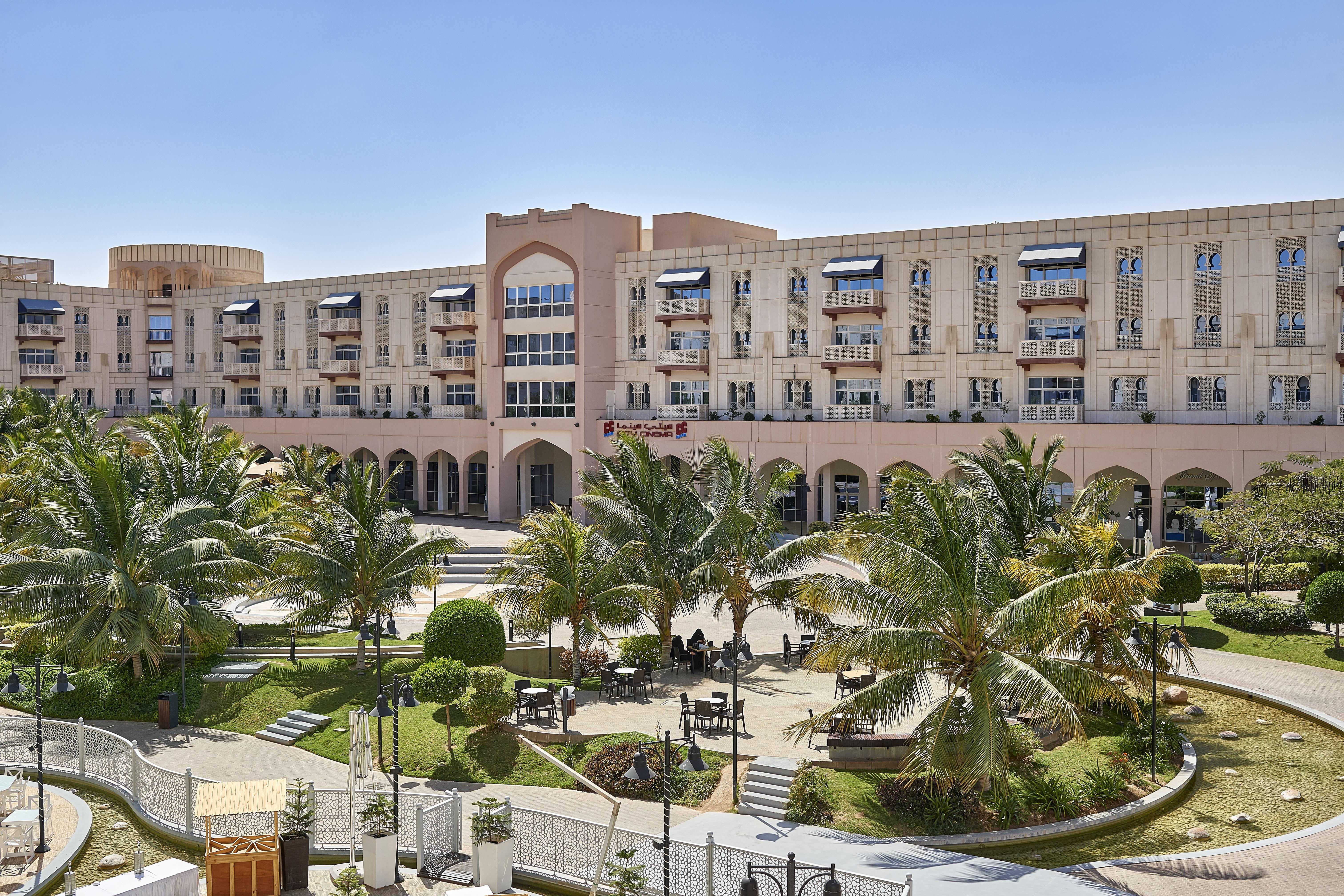 Salalah Gardens Hotel Bagian luar foto