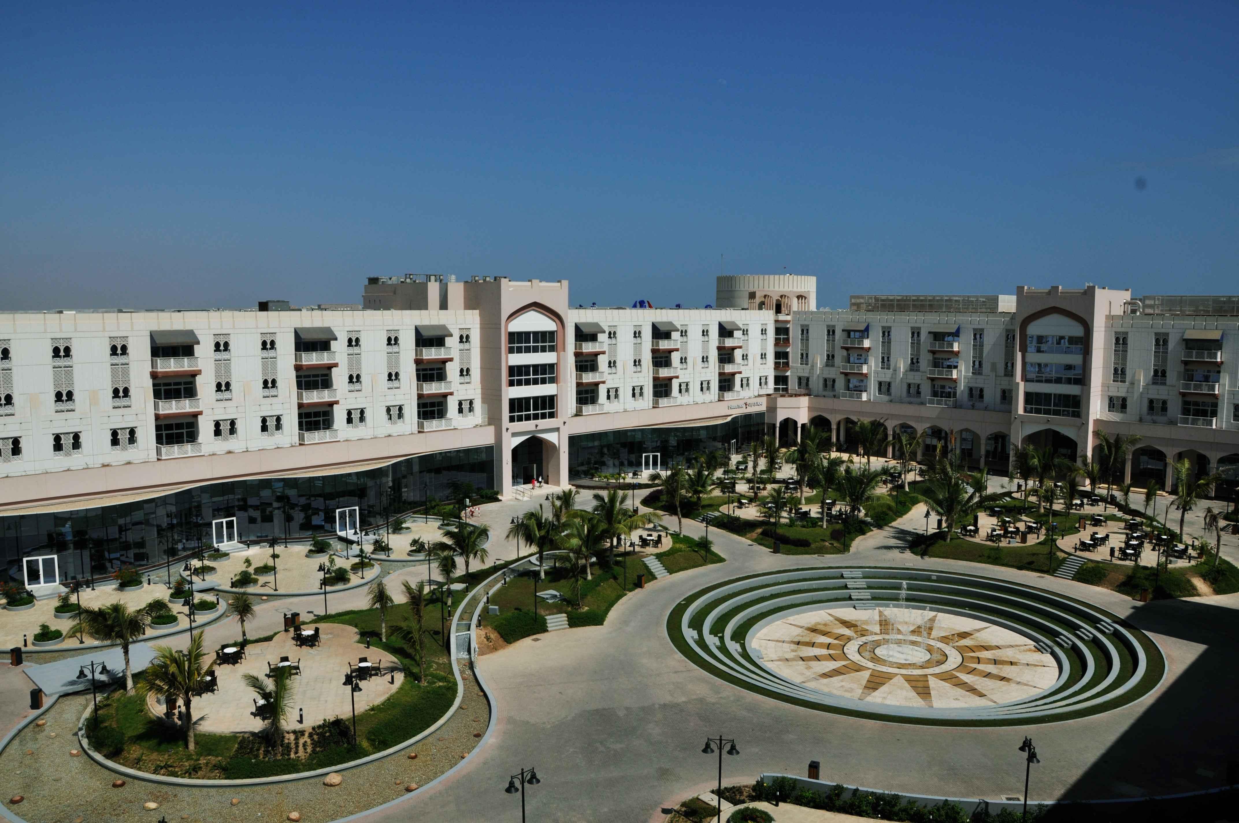 Salalah Gardens Hotel Bagian luar foto