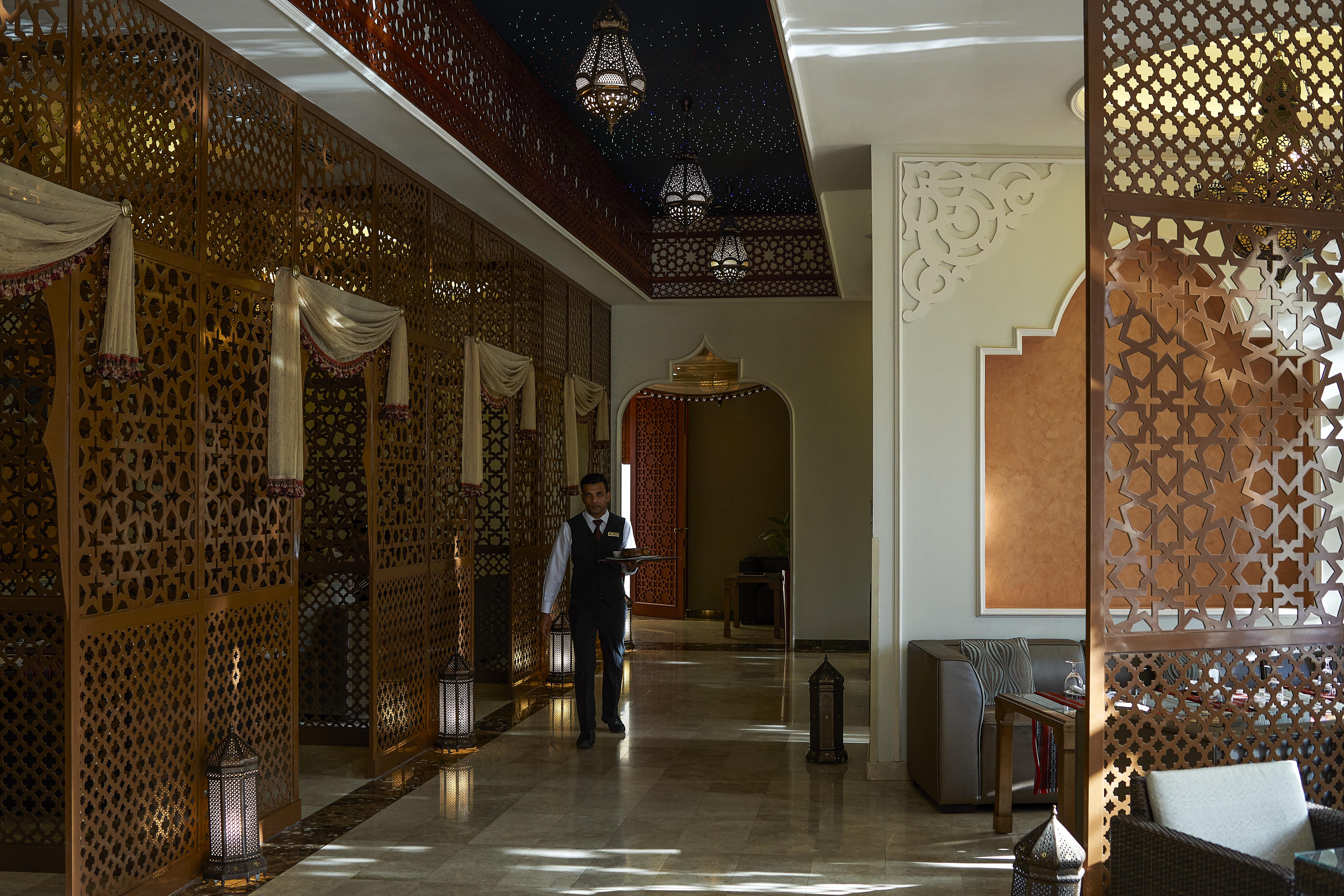 Salalah Gardens Hotel Bagian luar foto