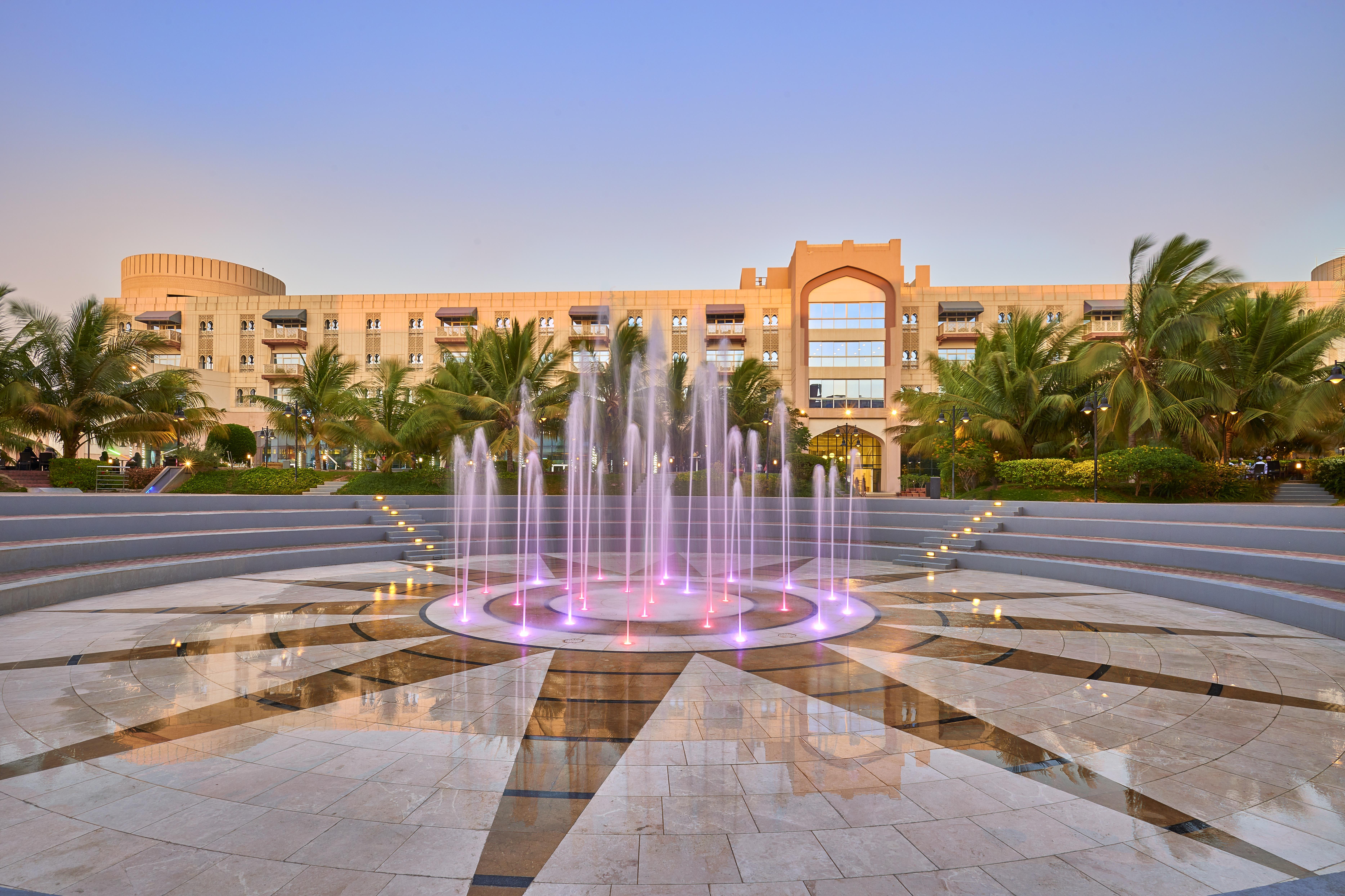 Salalah Gardens Hotel Bagian luar foto