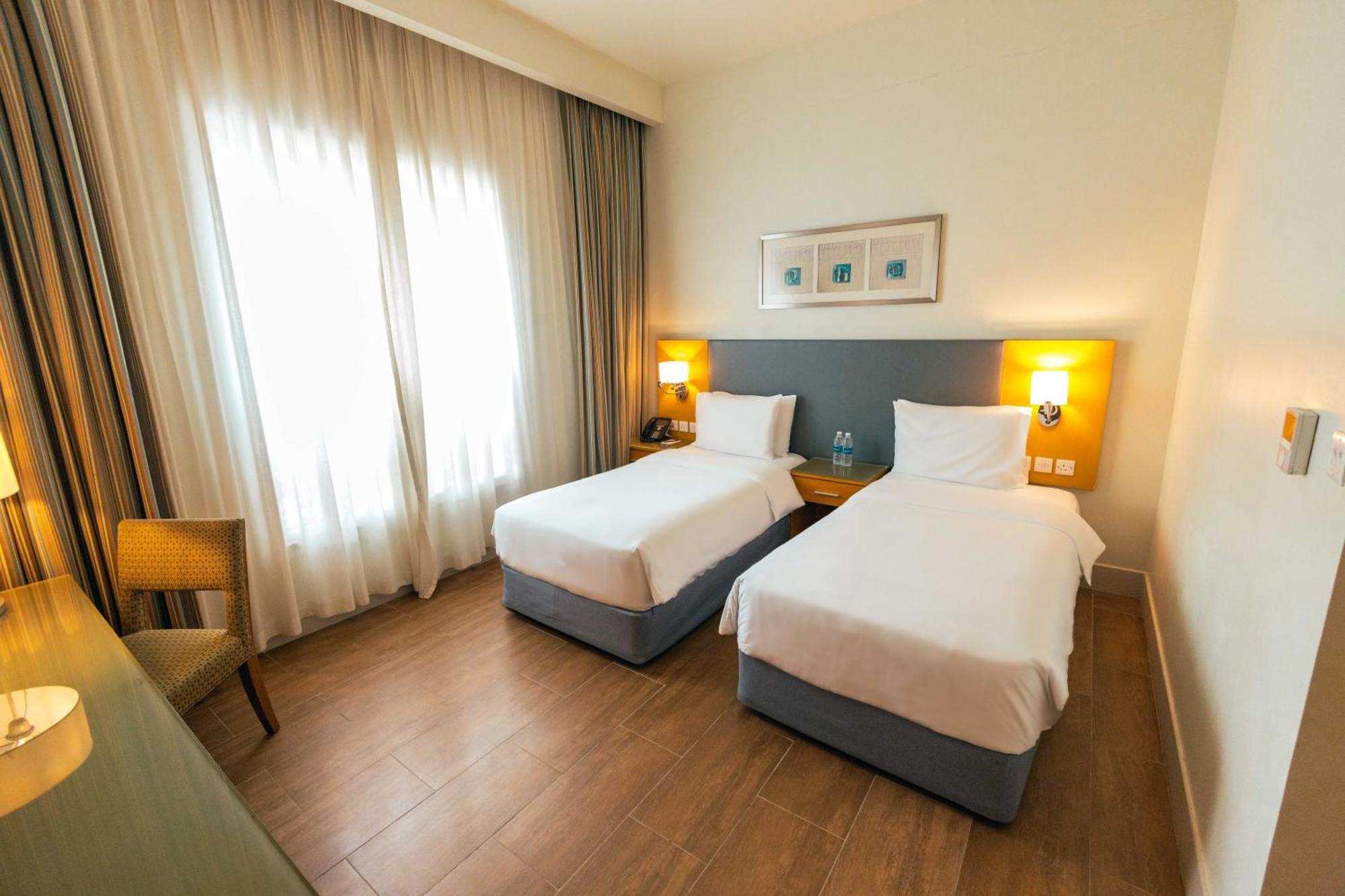 Salalah Gardens Hotel Bagian luar foto